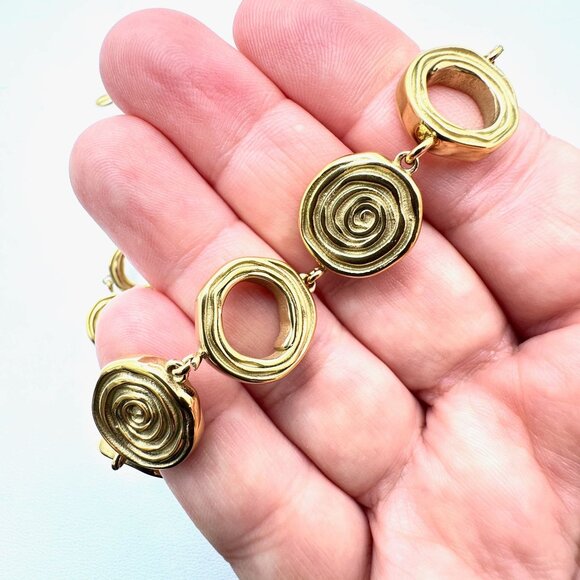 Old Money Style Gold Tone Statement Layering Bracelet 7 to 9 Inch New - Picture 3 of 4